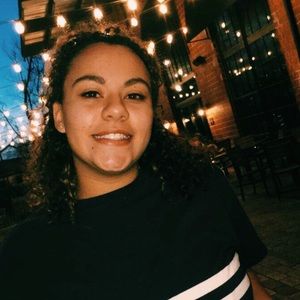 Meet your Posher, Regina